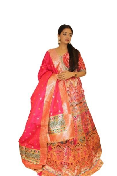 women-s-heavy-patola-printed-silk-lehenga-choli-with-mirror-work-blouse-.jpg